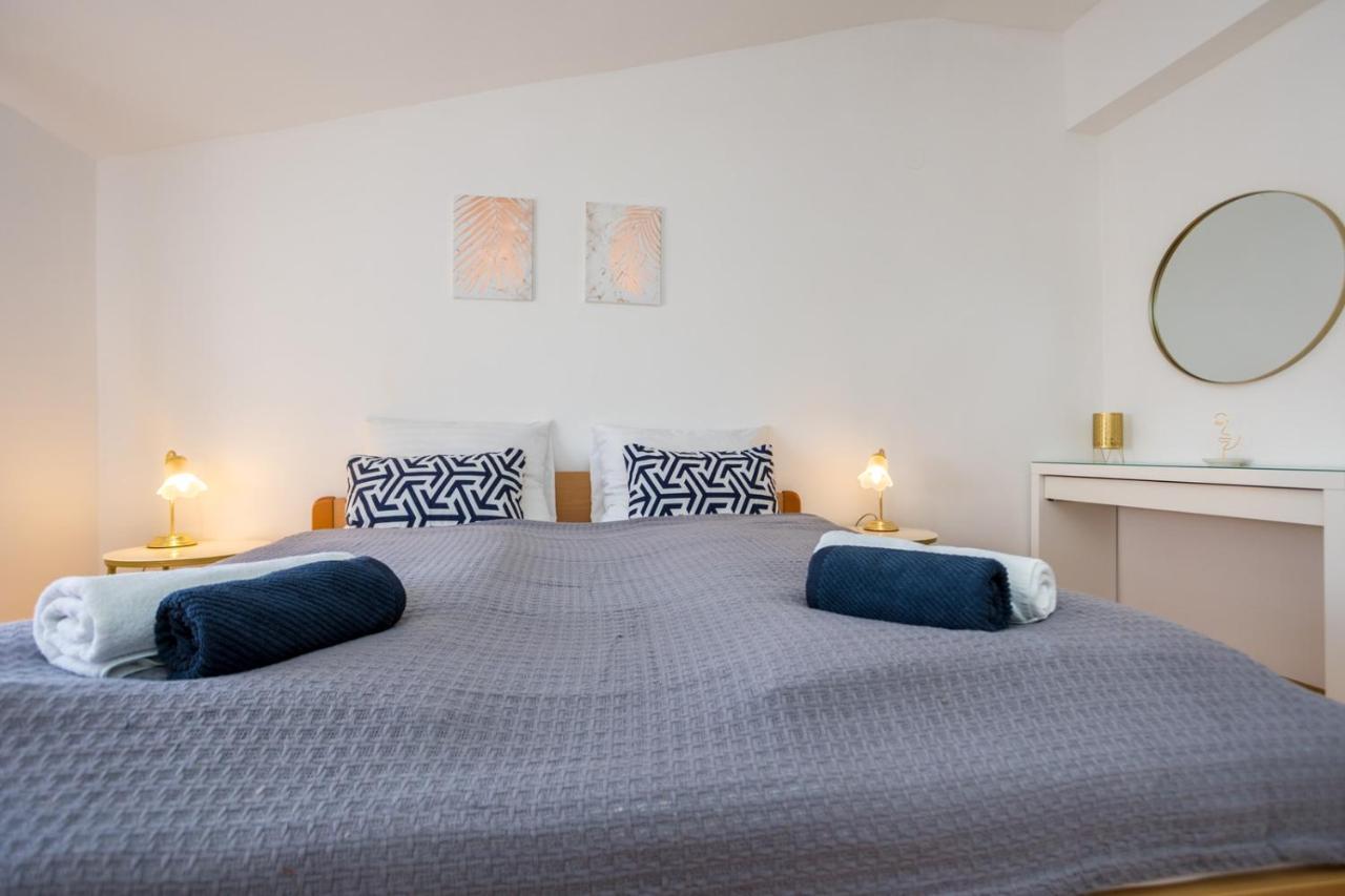 Apartament Beba *